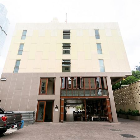 A Room Bangkok Sathorn Buitenkant foto