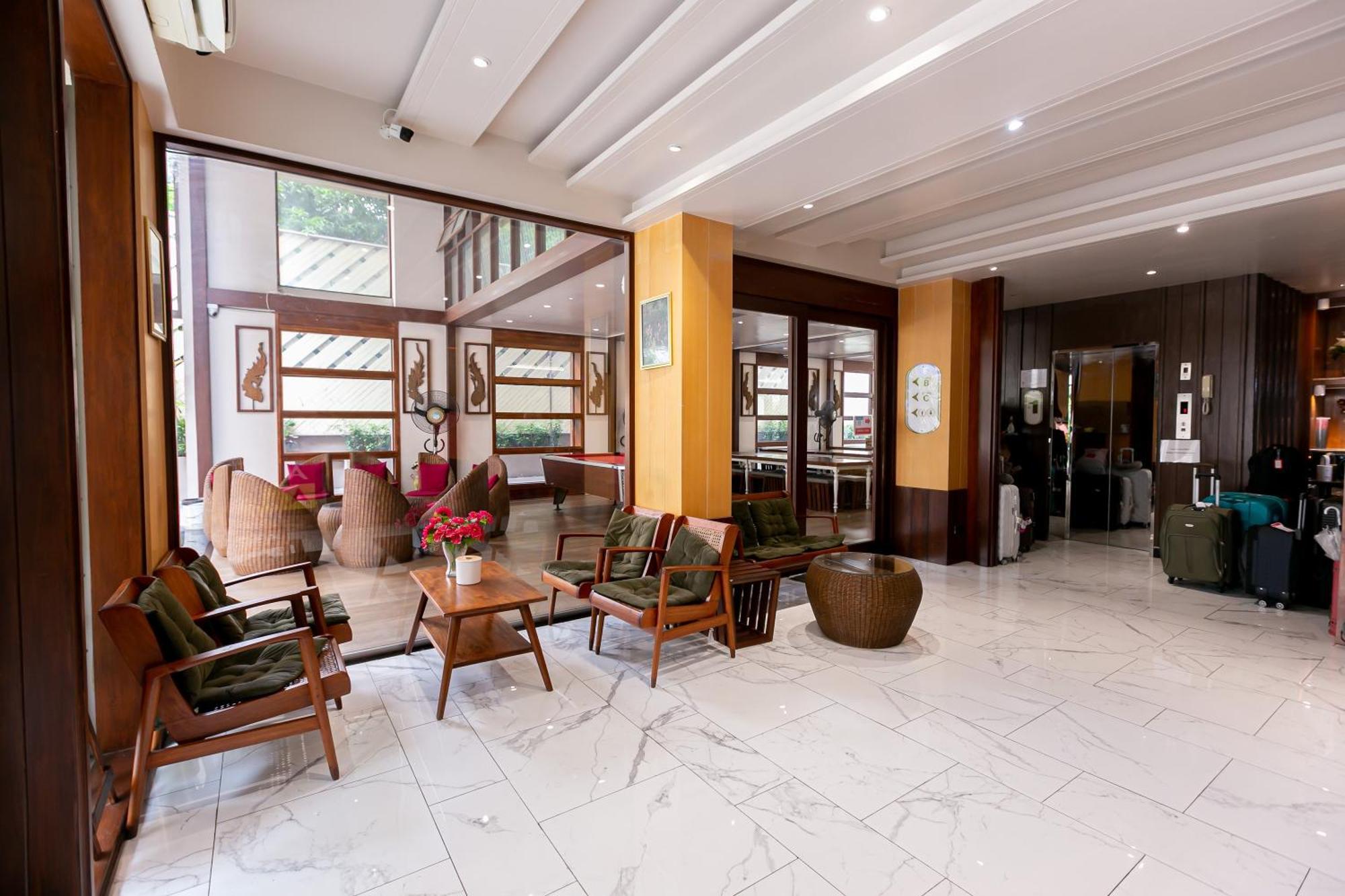 A Room Bangkok Sathorn Buitenkant foto