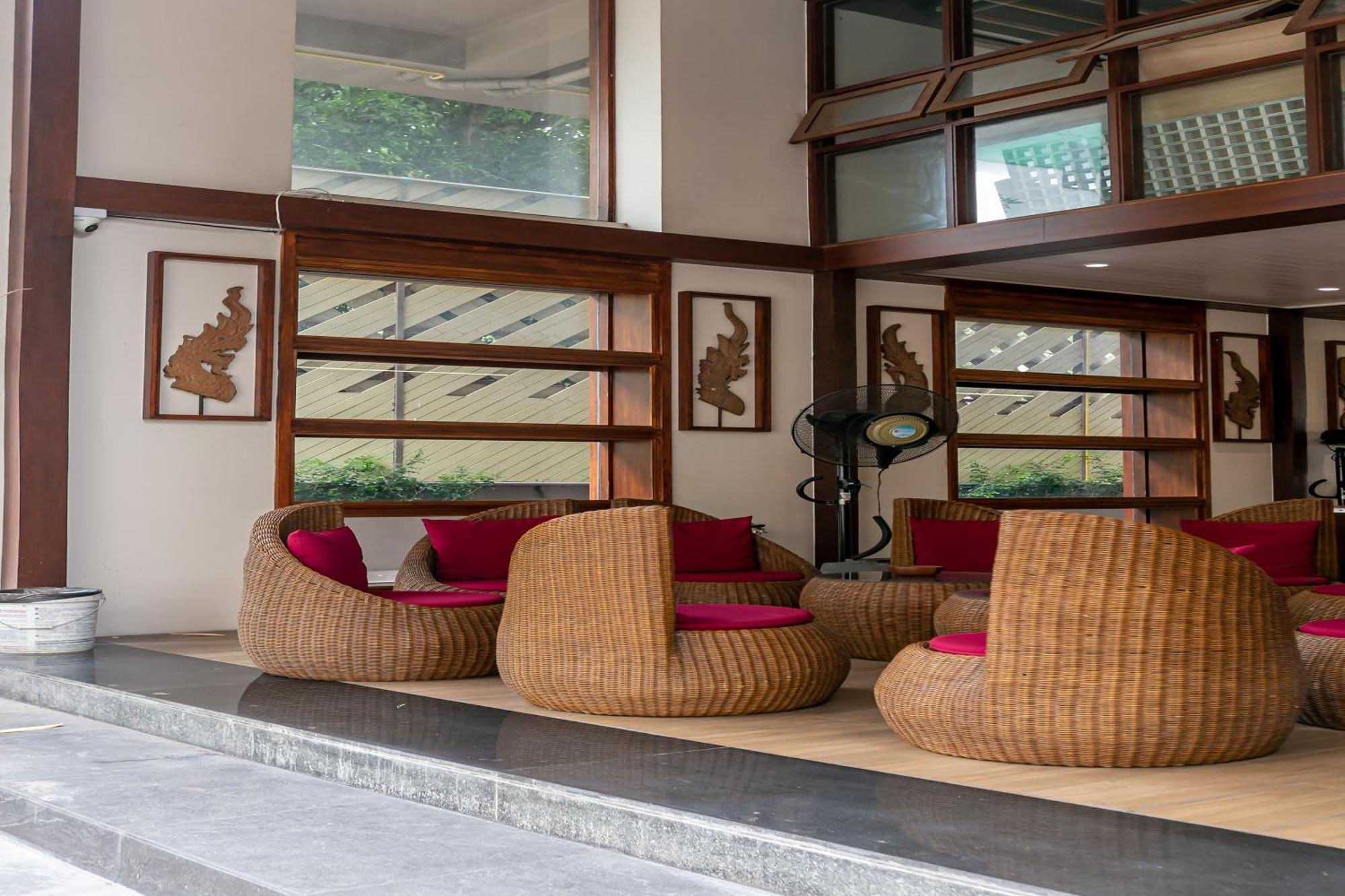 A Room Bangkok Sathorn Buitenkant foto