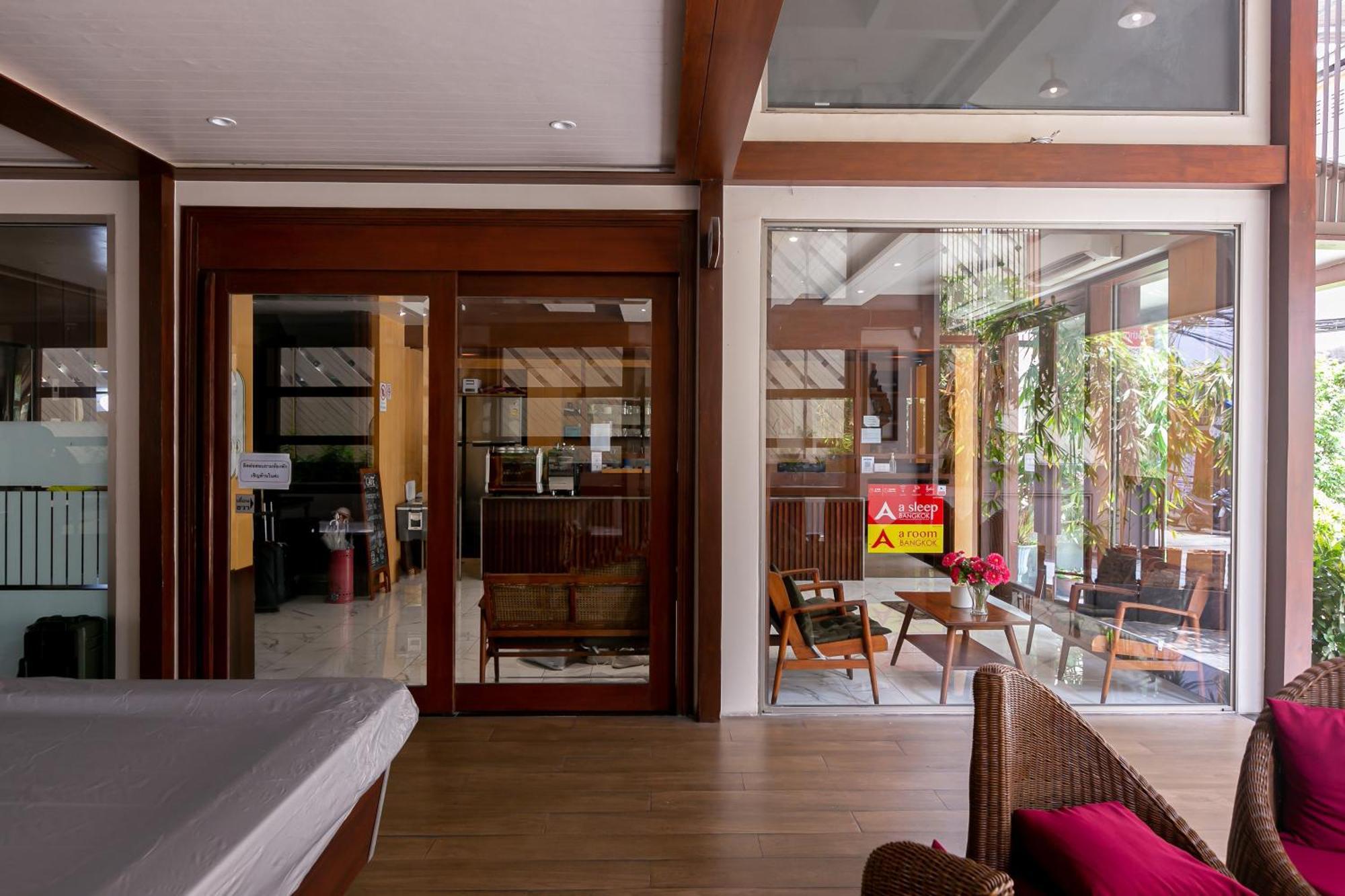 A Room Bangkok Sathorn Buitenkant foto