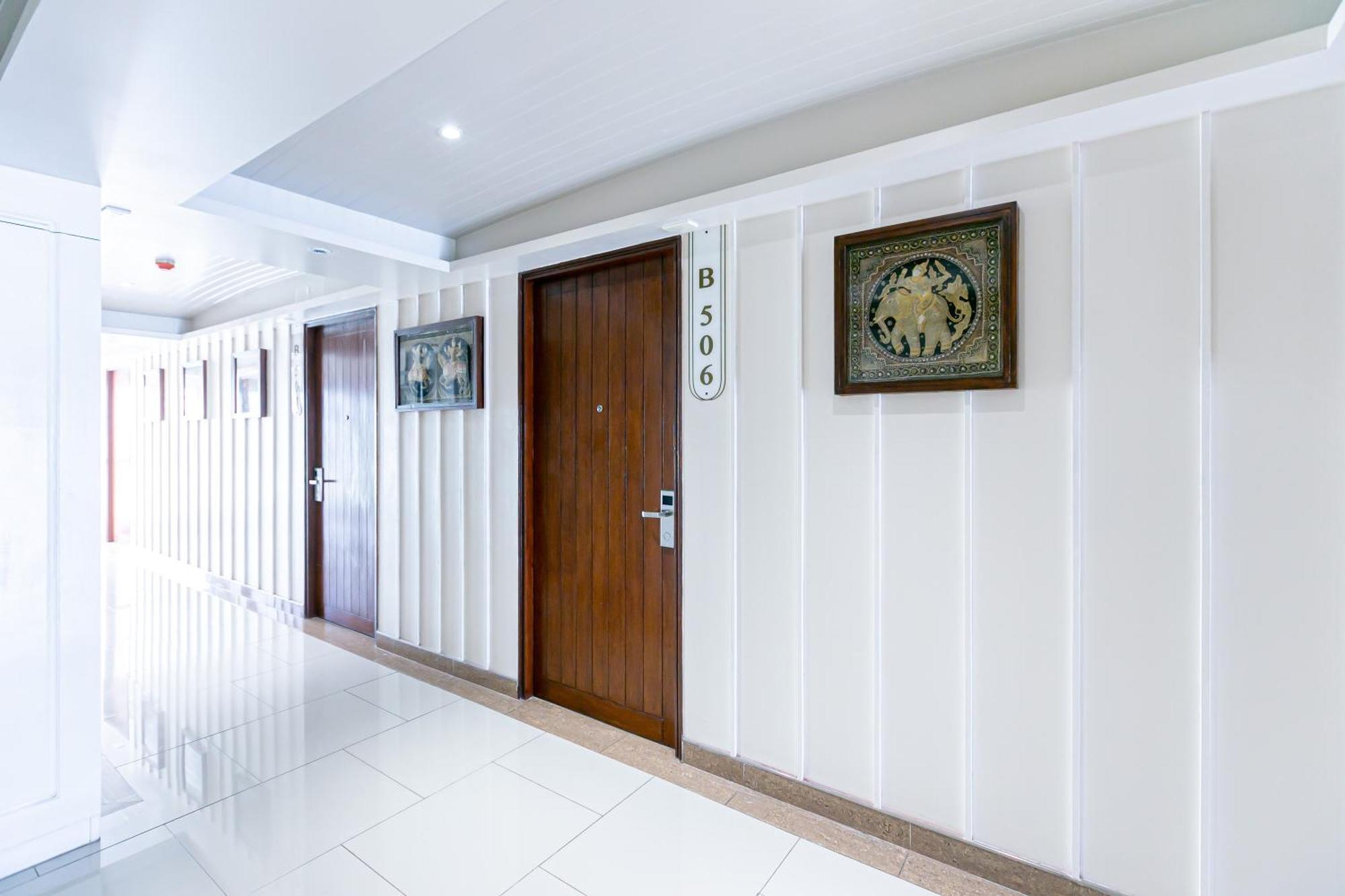 A Room Bangkok Sathorn Buitenkant foto