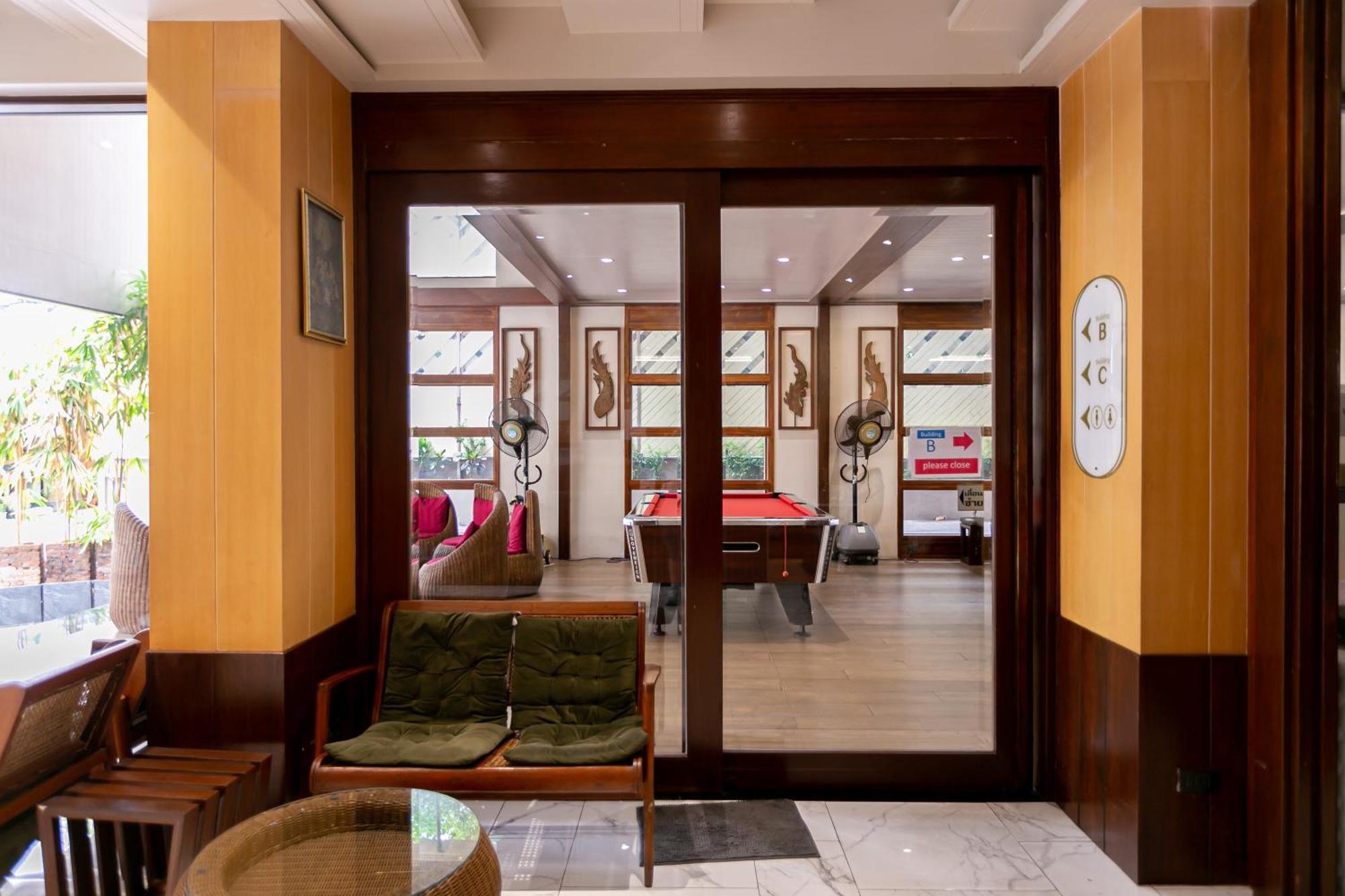 A Room Bangkok Sathorn Buitenkant foto