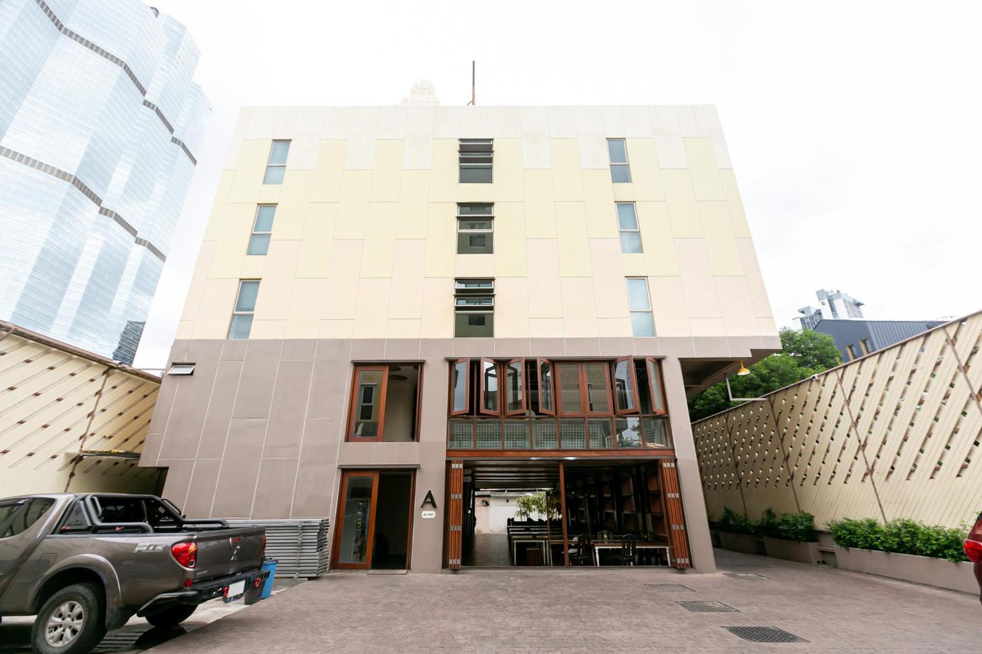 A Room Bangkok Sathorn Buitenkant foto